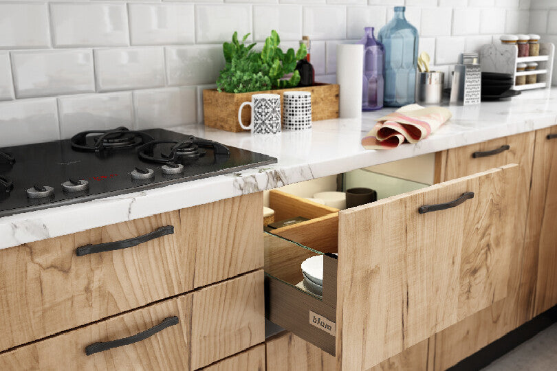 Kutchina L-shaped kitchen with cypress wood finish